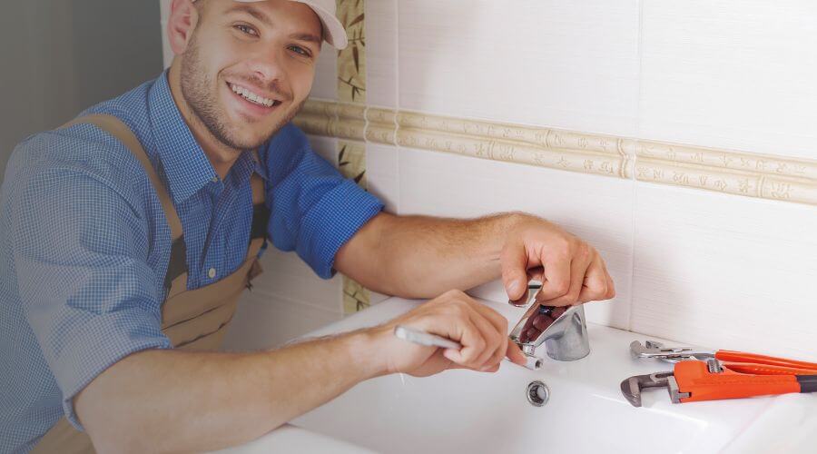 Faucet cartridge replacement in Greene, IA